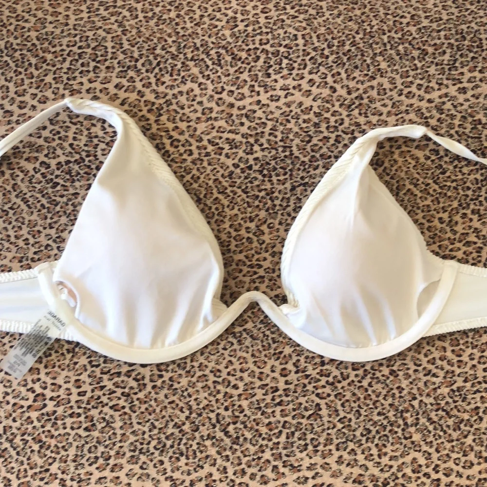 Garage Maillot Swim underwire creamy white bikini bra top - Picture 2 of 16